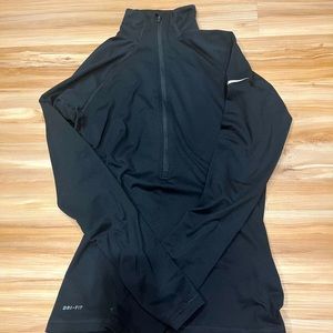 Women’s zip up nike Dri-Fit breathable sports jacket 🖤